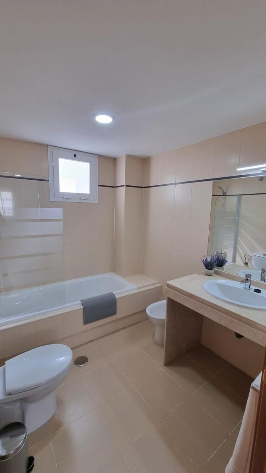 Moderno Apartamento 3 Dormitorios, Garaje Y Piscina La Algaba Екстериор снимка